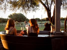 Grootvallei Guest Farm - Main lodge, hotel con hidromasaje en Boshof