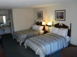 Skyline Lodge