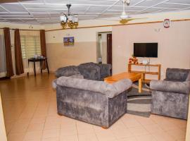 Karura and friends airbnb (affordable), дом для отпуска в городе Укунда