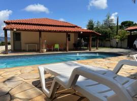 Casa de campo em Socorro/SP no corredor turístico, hotel in Socorro