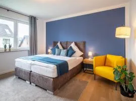 RAW-Flat Meier - Modern - Stylisch - Balkon - Netflix