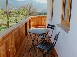 Ferienwohnung/Arbeiterwohnung Kampenwand