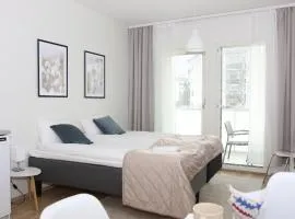 Suite Apartment OUNAS near main center spots Free onsite parking, WiFi