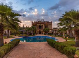 Villa pension complète Marrakech, hotel med pool i Marrakech