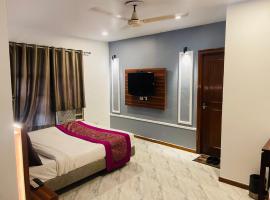 Royal Presidency Inn, hotel near Chaudhary Charan Singh International Airport - LKO, Lucknow