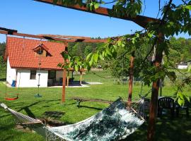 Agroturystyka Stara Huta - Domek Boho, място за настаняване с онсен в Narol