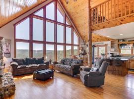 West Virginia Cabin Near Snowshoe Mountain Resort, koča v mestu Slaty Fork