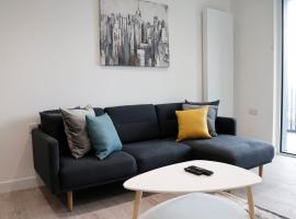 Modern New Spacious Apartment, hotel a Croydon