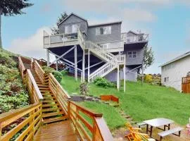 Lazy Lookout on Devils Lake