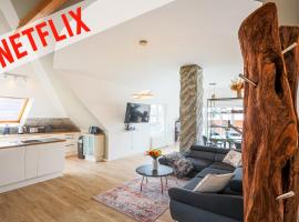 DreamStay Augsburg Traum Penthouse Göggingen, ξενοδοχείο στο Άουγκσμπουργκ