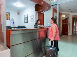 Hotel Residencial C´BASTIAN, hotel poblíž Mezinárodní letiště Coronel FAP Carlos Ciriani Santa Rosa  - TCQ, Tacna