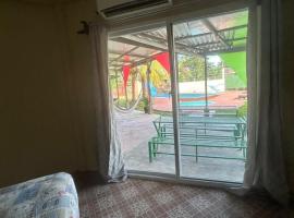 VLR habitaciones, B&B i La Ceiba