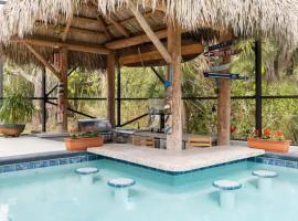 Paradise on Merritt Island, hotel with hot tubs in Merritt Island