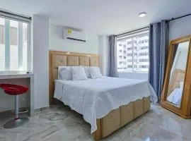 Lujoso Apartamento con salida a la playa