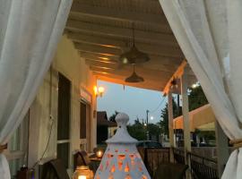 SUN'S HOUSE, hotel v destinaci Asproválta