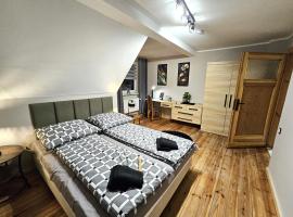 Family Rooms, hotel en Zabrze