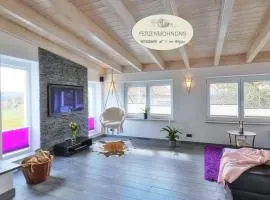 Moderne Fewo mit Fasssauna und Kamin im ländl. Allgäu