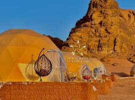 RUM SUNRlSE LUXURY CAMP, hotelli kohteessa Wadi Rum