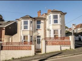 Charming 2-Bed House in Dawlish town centre、ドーリッシュのホテル