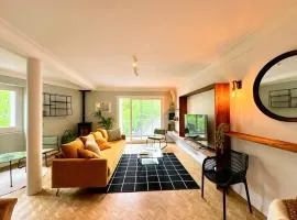 Bel appartement 100 m2 / Parking / Paisible