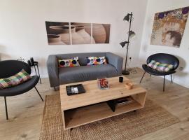 City Center Apartment 2, hotel in Strovolos