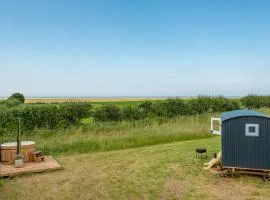 Saltmarsh Hut