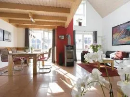 Schwalbennest Greetsiel für bis zu 6 Personen mit Kaminofen, Whirlpool und Sauna - Haustiere herzlich willkommen, nah am Hafen