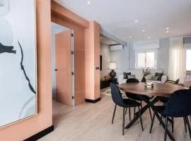 Apartment with terrace steps from beach REMS