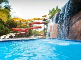 Golden Dolphin Grande Hotel Resort