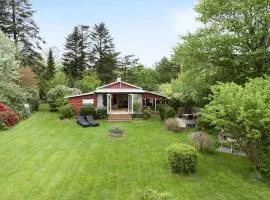 Awesome Home In Hundested With Kitchen