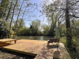 Dunburgh Wood, holiday home in Beccles
