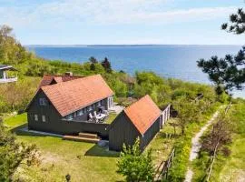 Beach Front Home In Knebel With Wifi