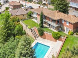 Majordoms - Sports Villa Banyoles – hotel w mieście Banyoles