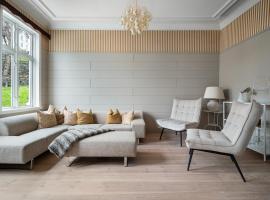 Experience the luxury lifestyle 100m from Bryggen!, Hotel in Bergen