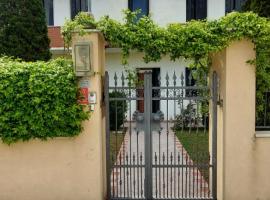 B&B Marku, Hotel in Dëllinjë
