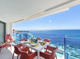 El Balcon Azul de Taliarte by VillaGranCanaria