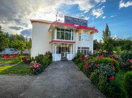 Hill icon Resort & Restaurant, hotel in Skardu