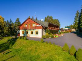 Hotel Polovnik, hotel di Demanovska Dolina