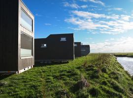 Tiny House Nature 14 Zur Meerseite - Green Tiny Village Harlesiel, hotel in Carolinensiel