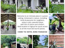 Hotel Bird Paradise, hótel í Sigiriya
