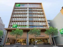 Holiday Inn Express & Suites Bangkok Central Pier, an IHG Hotel