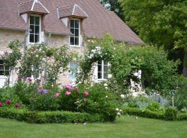 La Maison du Potager de Mazières, bed & breakfast σε Sainte-Solange