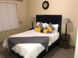 White Rose Cozy Apartment