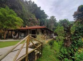 Casa Sítio de sol, בית נופש באיטאטיאיה