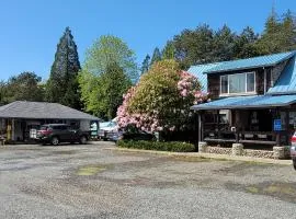 The Bunkhouse Motel