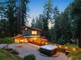 Redwood Oasis - Eco-luxury cabin with hot tub in the Santa Cruz Mountains