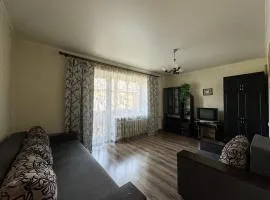 2-х ком. квартира, р-н фонтан "ROSHEN"