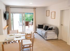 Ses Salines Apartments Sa Cubeta, hotel in Fornells