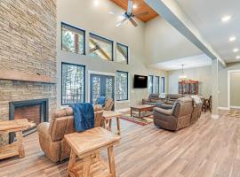 Star Valley Ranch Vacation Rental with Resort Perks!, vacation home in Thayne