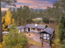 Swedish Costal Forest Hideaway, hotel en Yngsjö